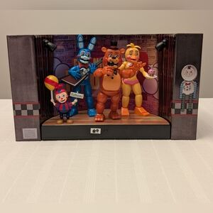 Five Nights At Freddy’s 2 Pizzaria Stage Popcorn Bucket Tin FNAF